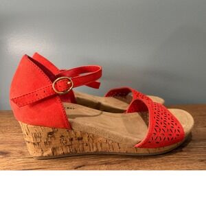 St Johns Bay Mossley Laser Coral Cut Cork Wedge Sandals Womens 7M Boho Vacation